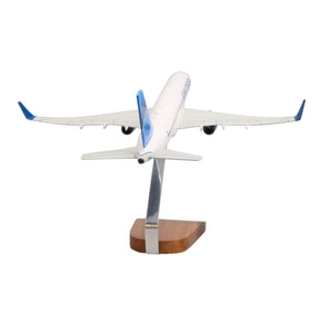 High Flying Models Aircraft Models Boeing 757-200 United Airlines Large Mahogany Model
