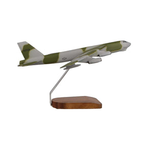 High Flying Models Aircraft Models Boeing B-52 Stratofortress (Camoflage) Large Mahogany Model