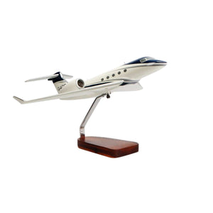 High Flying Models Aircraft Models Gulfstream G400 Large Mahogany Model