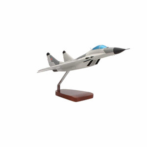 High Flying Models Aircraft Models Mikoyan-Gurevich MiG-29 Fulcrum Large Mahogany Model