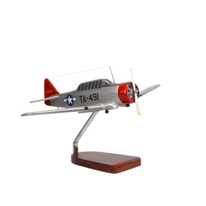 High Flying Models Aircraft Models North American AT-6G Texan U.S. Air Force (Silver) Large Mahogany Model