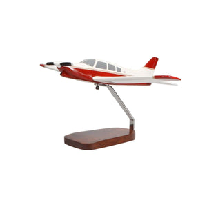High Flying Models Aircraft Models Piper PA-28R Arrow Large Mahogany Model