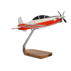 High Flying Models Aircraft Models Raytheon T-6A Texan II U.S. Navy Medium Mahogany Model