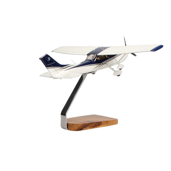 Cessna® Turbo Skylane Clear Canopy Large Mahogany Model