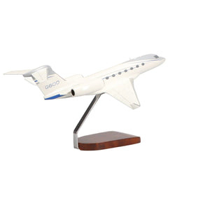 Gulfstream G600 Large Mahogany Model