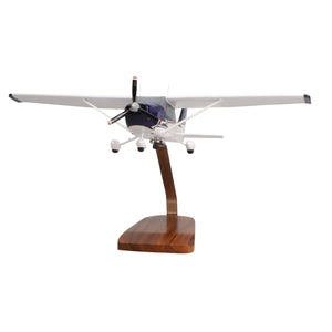 Cessna 182 Skylane (Blue & White) Large Mahogany Model