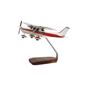 Cessna 150 / 152 Large Mahogany Model