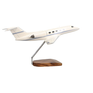 Gulfstream III Large Mahogany Model