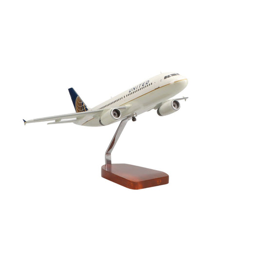 Airbus A320 United Airlines (Continental Merger Livery) Limited Edition Large Mahogany Model - PilotMall.com