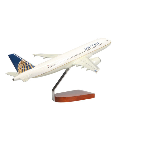 Airbus A320 United Airlines (Continental Merger Livery) Limited Edition Large Mahogany Model - PilotMall.com