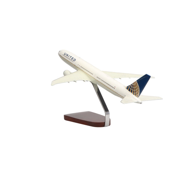 Boeing™ 767-400 United Airlines (Continental Merger Livery) Limited Edition Large Mahogany Model - PilotMall.com