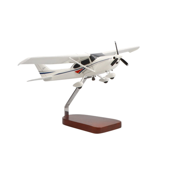 Cessna® 182 Skylane (White) Limited Edition Large Mahogany Model - PilotMall.com